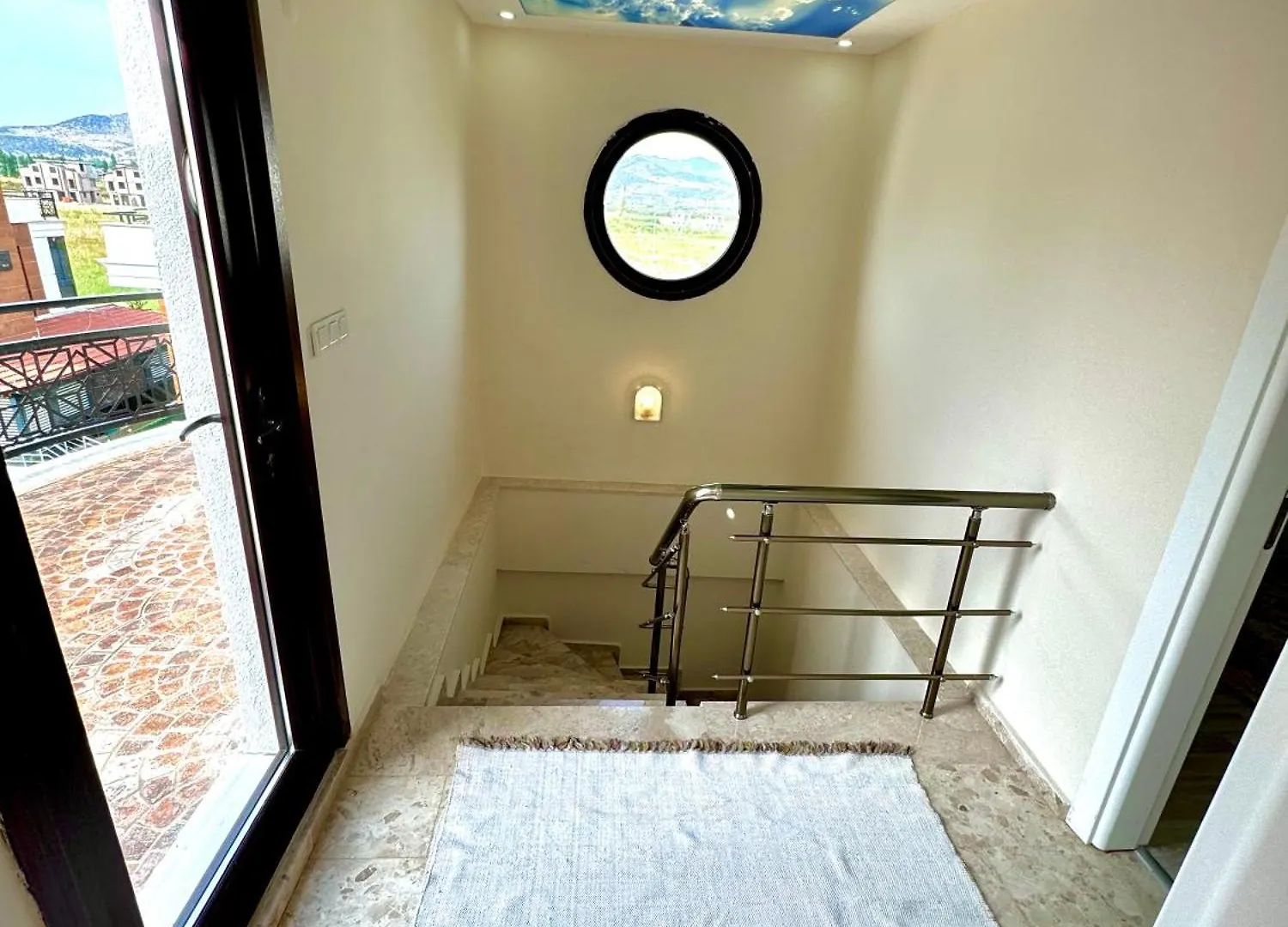 Polina Brn Villa Dikili