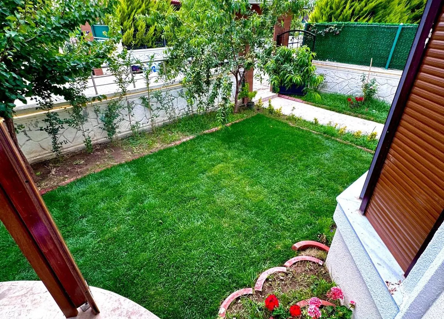 Polina Brn Villa Dikili 0*,  Turkey