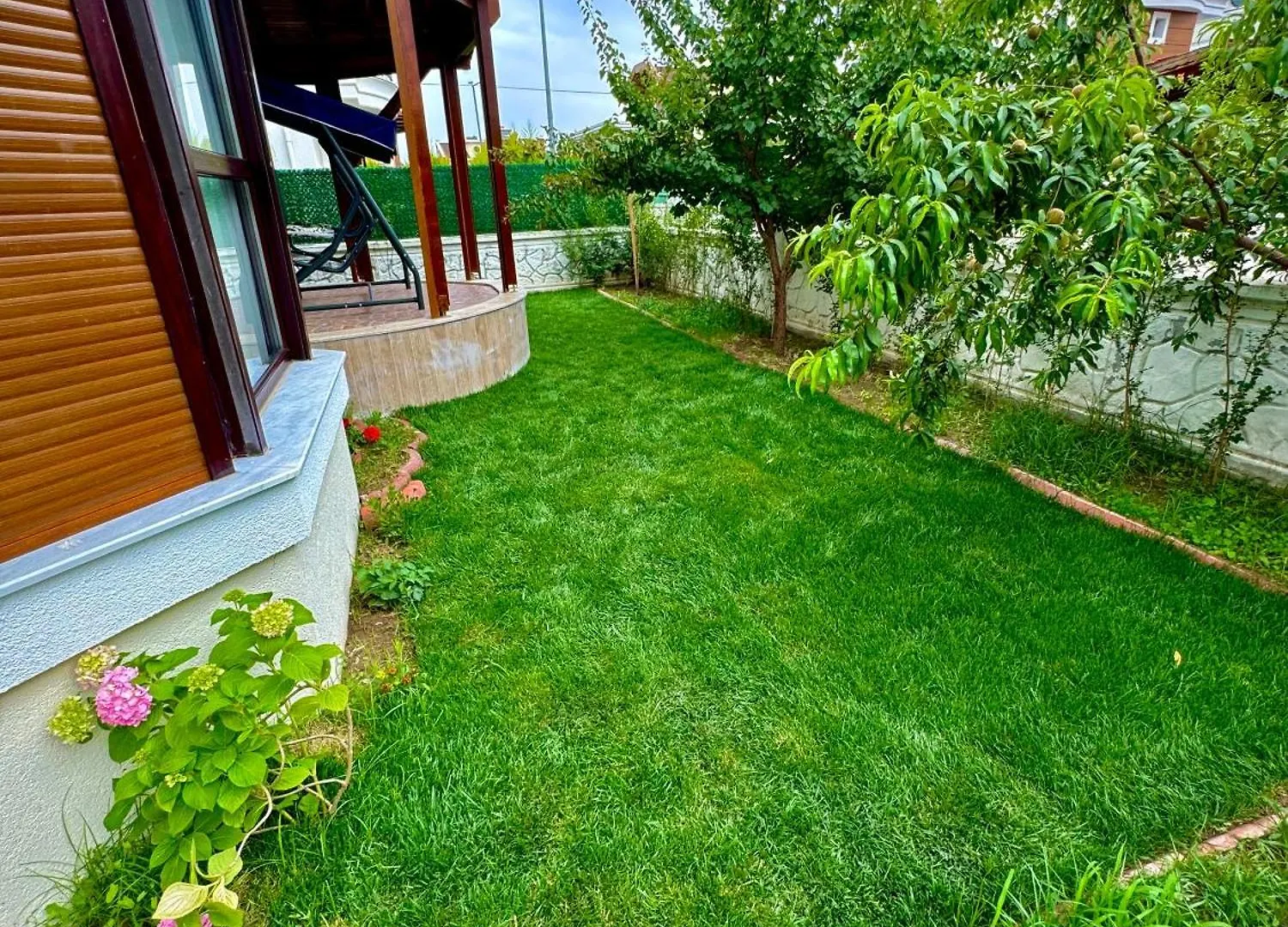 Polina Brn Villa Dikili 0*,  Turkey